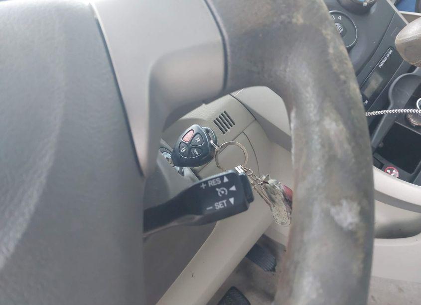 Photo 11 of 2010 Toyota Corolla LE (VIN 2T1BU4EE9AC300152)