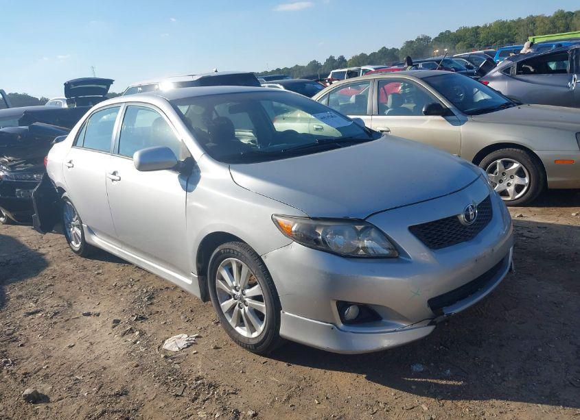 2010 Toyota Corolla S (VIN 2T1BU4EE9AC303388) main photo