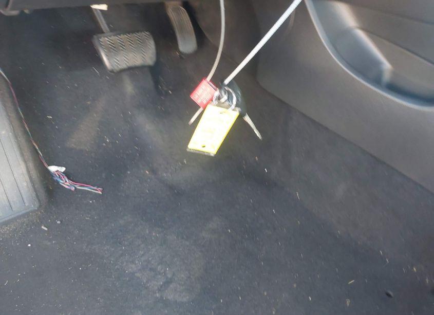 Photo 11 of 2010 Toyota Corolla S (VIN 2T1BU4EE9AC303388)