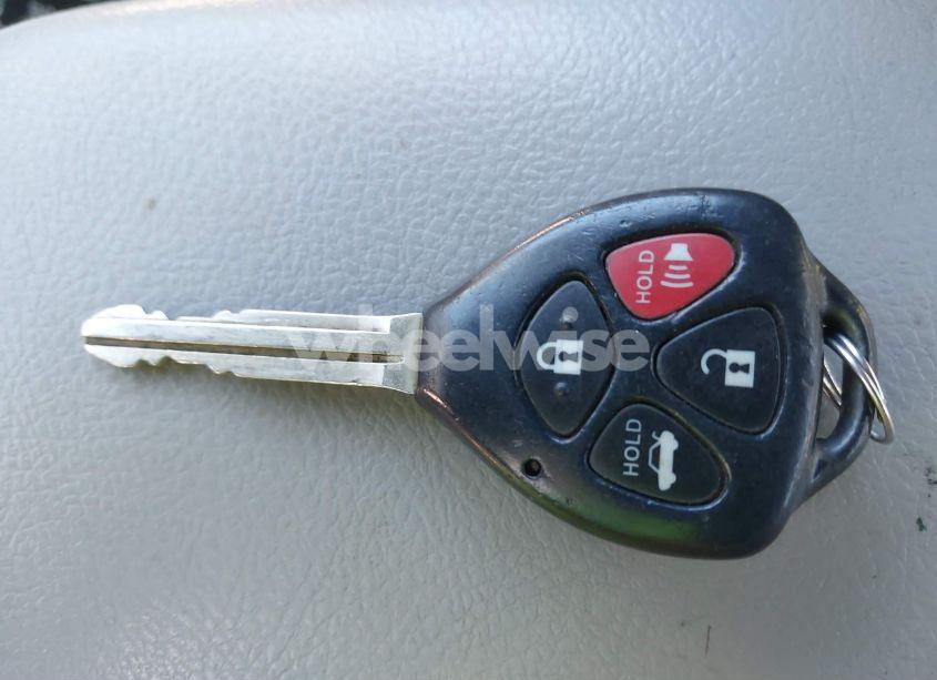 Photo 11 of 2010 Toyota Corolla LE (VIN 2T1BU4EE9AC322961)