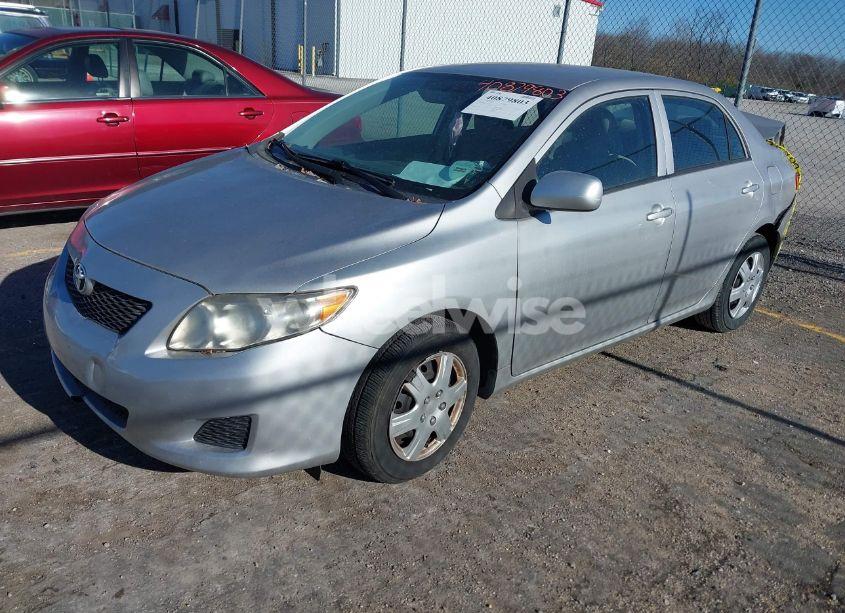 Photo 2 of 2010 Toyota Corolla LE (VIN 2T1BU4EE9AC322961)