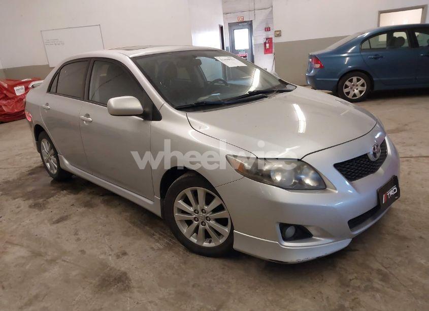 2010 Toyota Corolla S (VIN 2T1BU4EE9AC325522) main photo