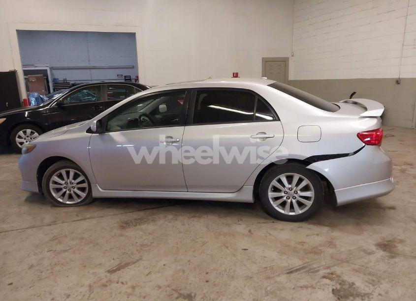 Photo 14 of 2010 Toyota Corolla S (VIN 2T1BU4EE9AC325522)