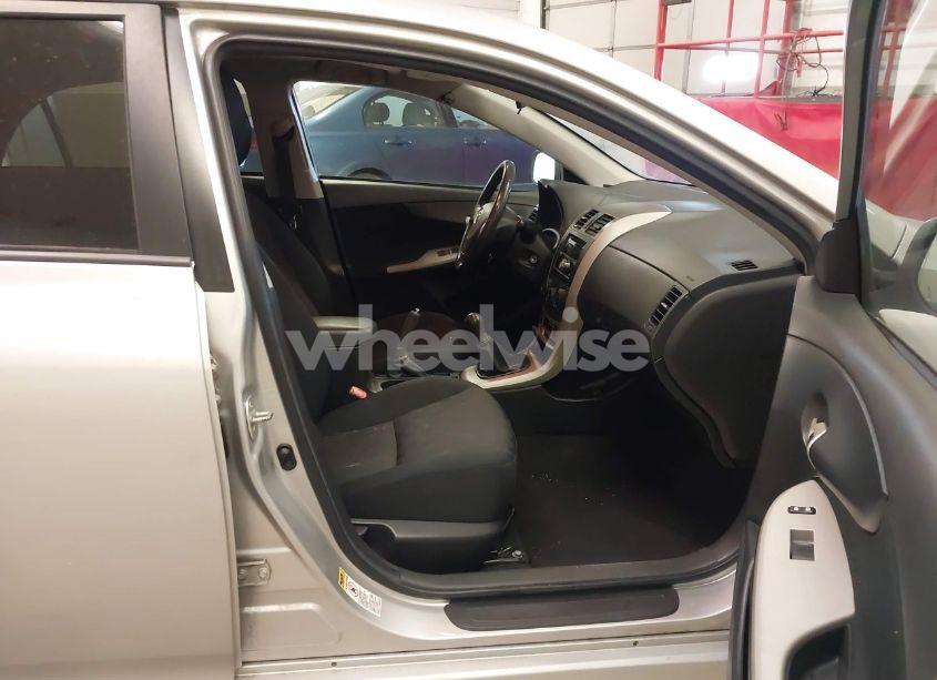 Photo 5 of 2010 Toyota Corolla S (VIN 2T1BU4EE9AC325522)