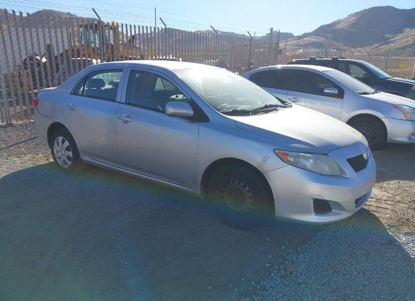 2010 Toyota Corolla LE (VIN 2T1BU4EE9AC413339) main photo