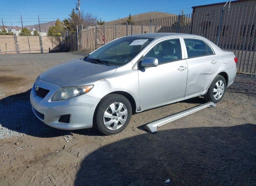 Photo 2 of 2010 Toyota Corolla LE (VIN 2T1BU4EE9AC413339)