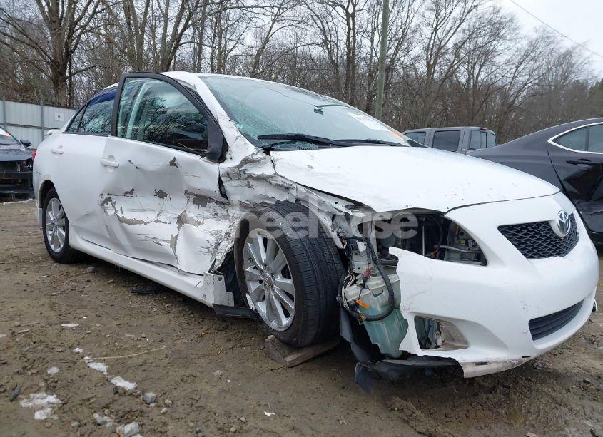 Photo 6 of 2010 Toyota Corolla S (VIN 2T1BU4EE9AC459687)