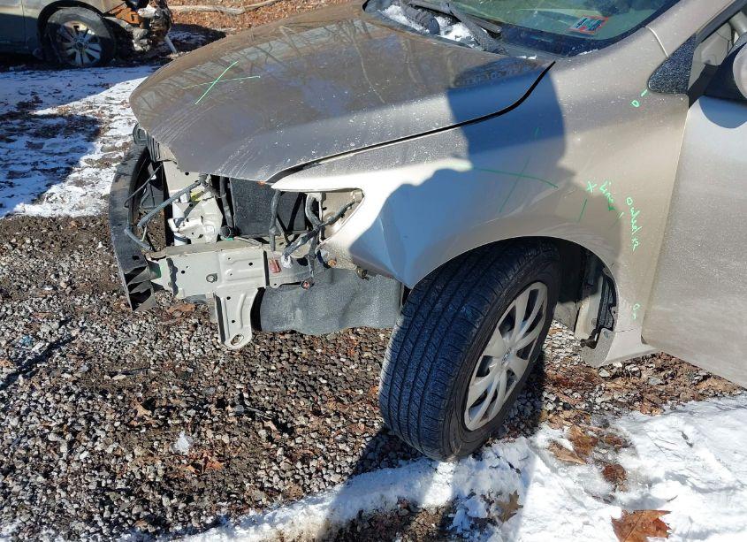 Photo 14 of 2010 Toyota Corolla LE (VIN 2T1BU4EE9AC460628)