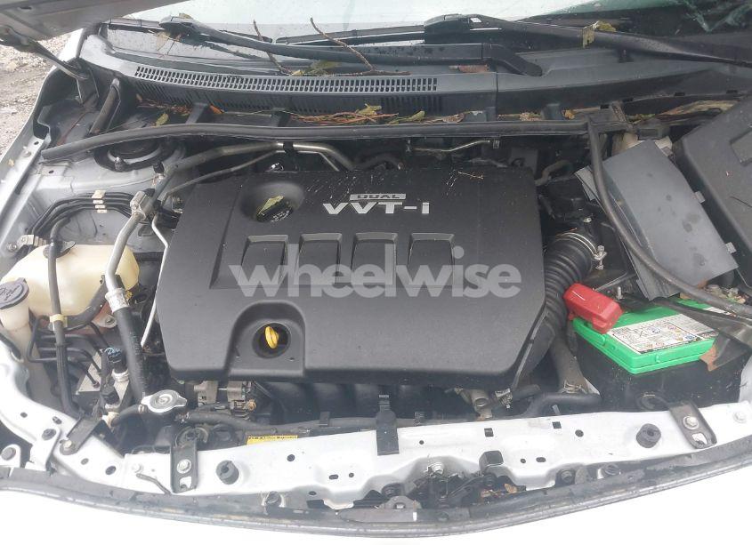 Photo 10 of 2010 Toyota Corolla S (VIN 2T1BU4EE9AC467241)