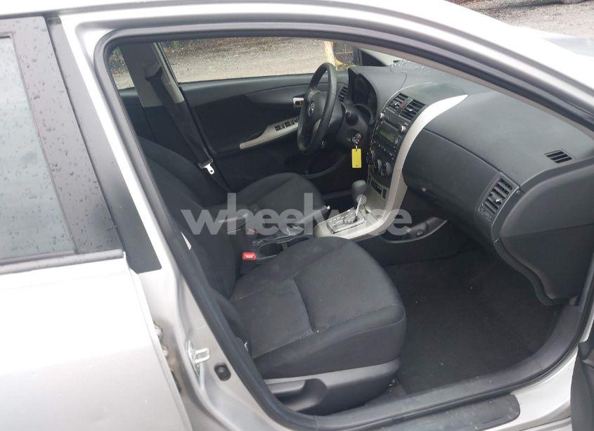 Photo 5 of 2010 Toyota Corolla S (VIN 2T1BU4EE9AC467241)