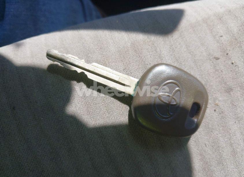 Photo 11 of 2010 Toyota Corolla LE (VIN 2T1BU4EE9AC474318)