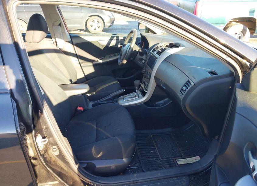 Photo 5 of 2010 Toyota Corolla S (VIN 2T1BU4EE9AC482371)