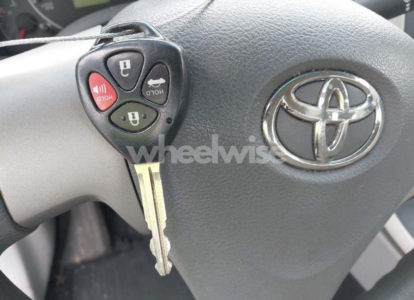 Photo 11 of 2010 Toyota Corolla LE (VIN 2T1BU4EE9AC487330)