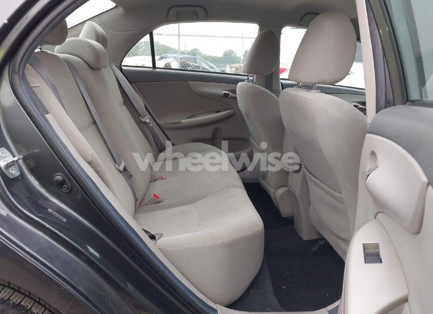 Photo 8 of 2010 Toyota Corolla LE (VIN 2T1BU4EE9AC487330)