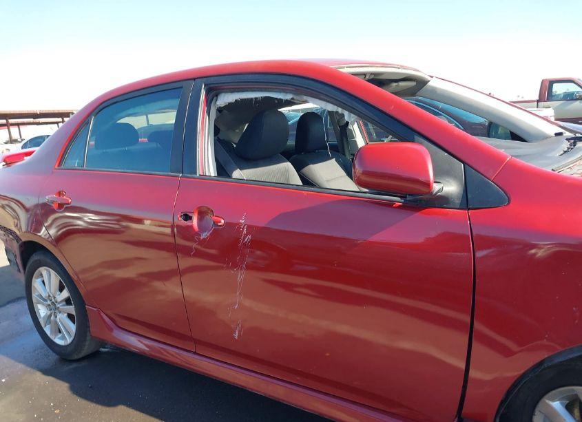 Photo 13 of 2010 Toyota Corolla S (VIN 2T1BU4EE9AC500688)