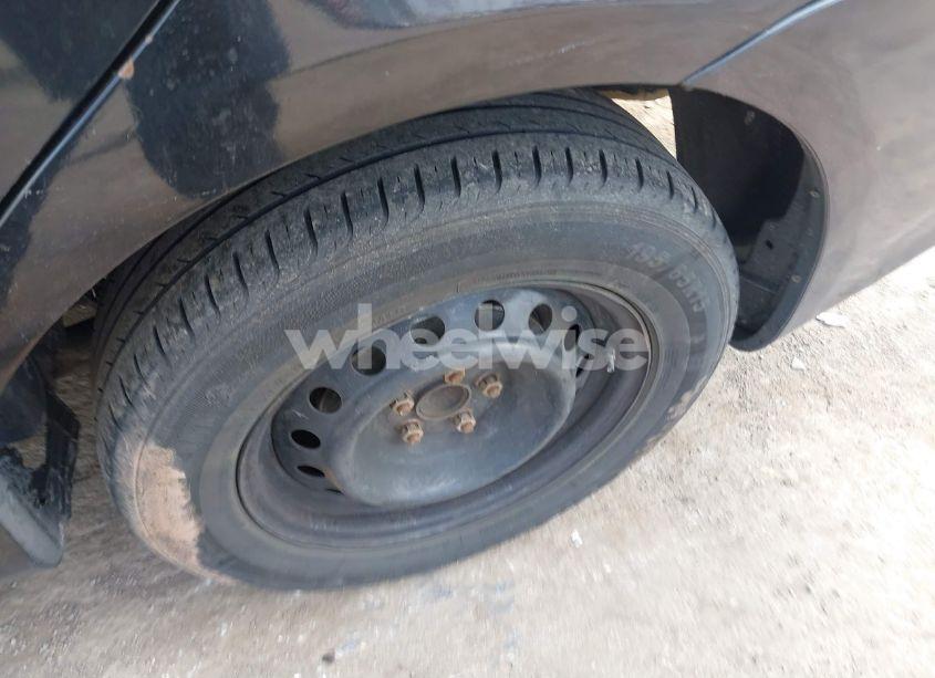 Photo 12 of 2010 Toyota Corolla LE (VIN 2T1BU4EE9AC525431)