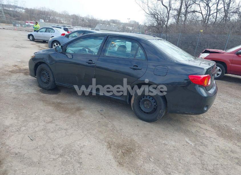 Photo 3 of 2010 Toyota Corolla LE (VIN 2T1BU4EE9AC525431)