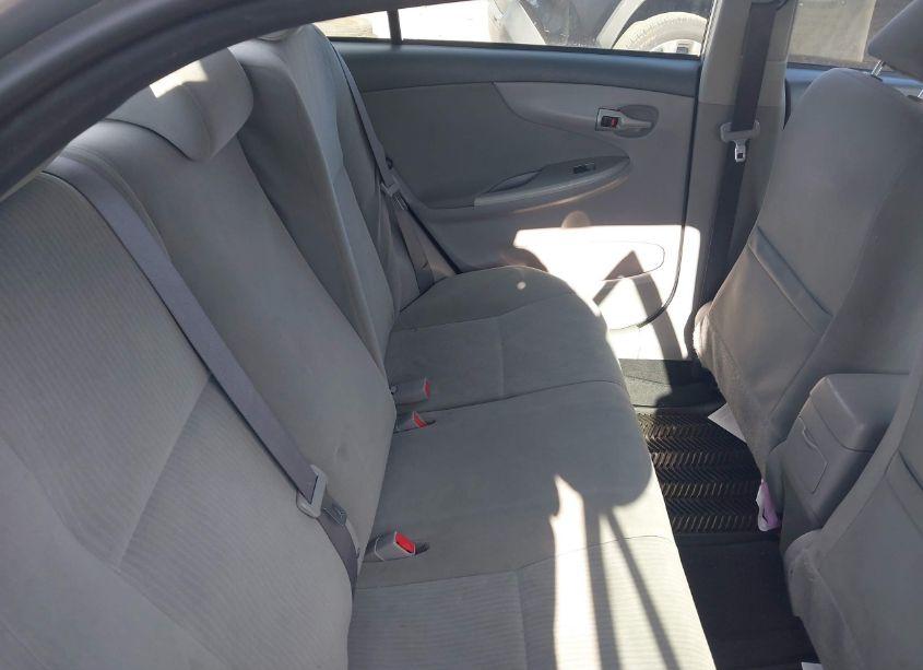 Photo 8 of 2010 Toyota Corolla LE (VIN 2T1BU4EE9AC532203)