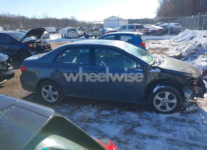 Photo 13 of 2011 Toyota Corolla LE (VIN 2T1BU4EE9BC549181)