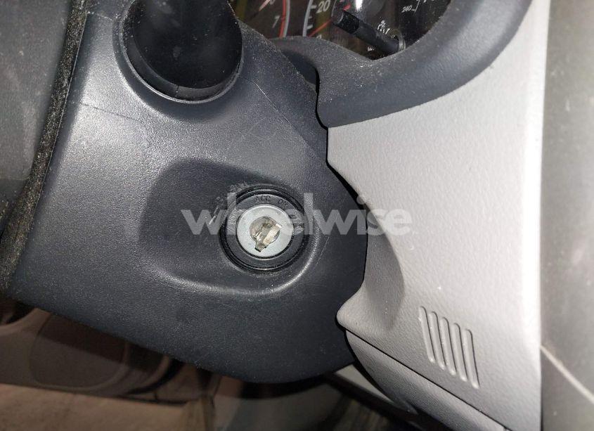 Photo 11 of 2011 Toyota Corolla LE (VIN 2T1BU4EE9BC553540)