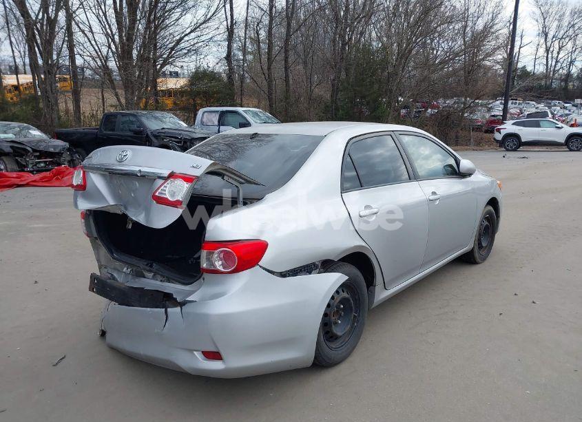 Photo 4 of 2011 Toyota Corolla LE (VIN 2T1BU4EE9BC553540)