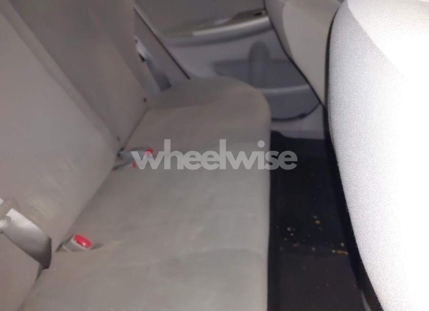 Photo 8 of 2011 Toyota Corolla LE (VIN 2T1BU4EE9BC553540)