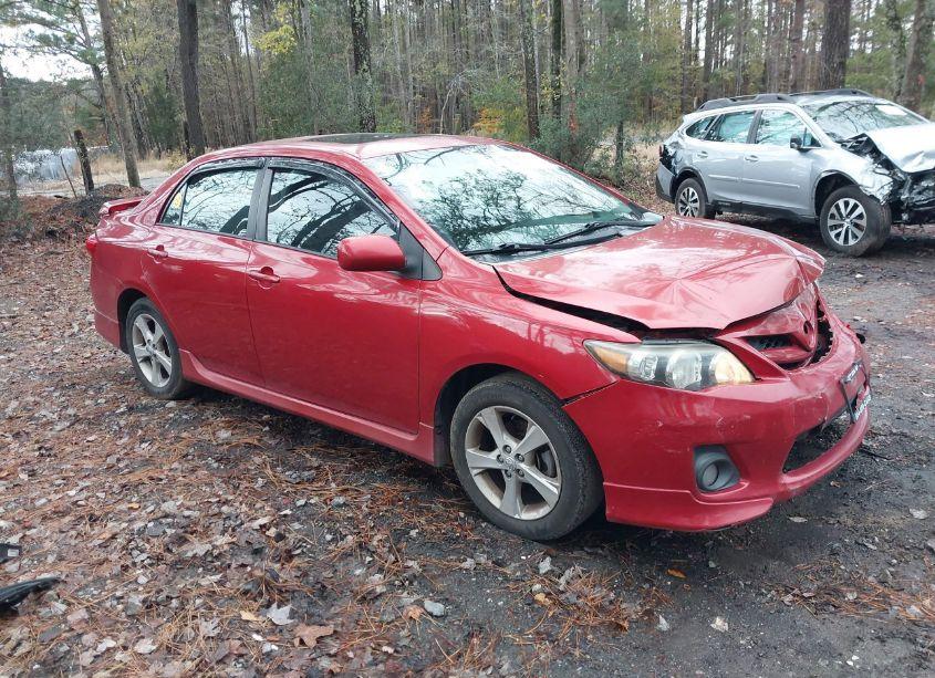 2011 Toyota Corolla S (VIN 2T1BU4EE9BC570175) main photo