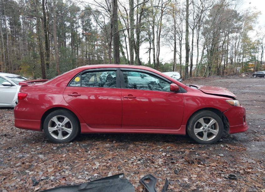 Photo 13 of 2011 Toyota Corolla S (VIN 2T1BU4EE9BC570175)