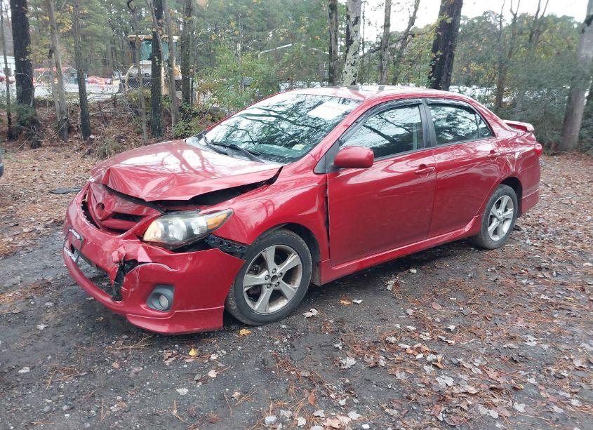 Photo 2 of 2011 Toyota Corolla S (VIN 2T1BU4EE9BC570175)