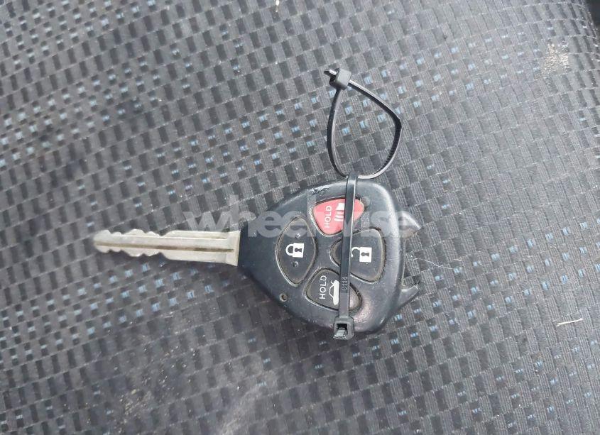 Photo 11 of 2011 Toyota Corolla S (VIN 2T1BU4EE9BC573691)