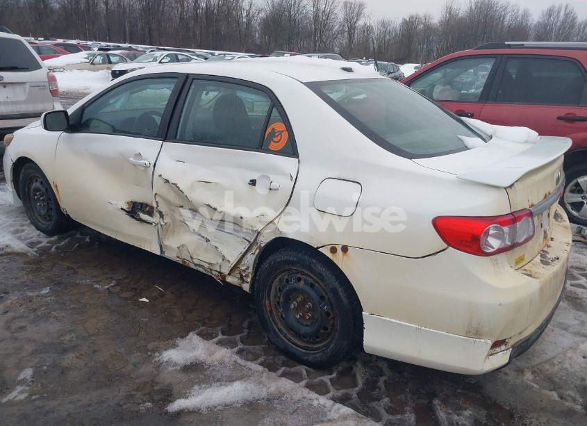 Photo 3 of 2011 Toyota Corolla S (VIN 2T1BU4EE9BC573691)