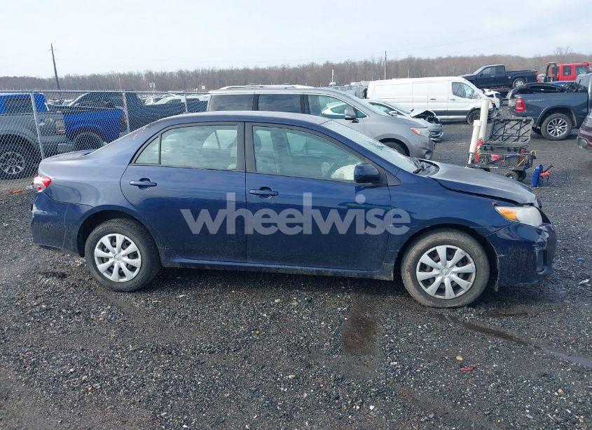 Photo 13 of 2011 Toyota Corolla LE (VIN 2T1BU4EE9BC664606)