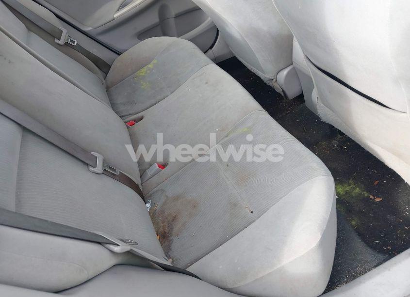 Photo 8 of 2011 Toyota Corolla LE (VIN 2T1BU4EE9BC664606)