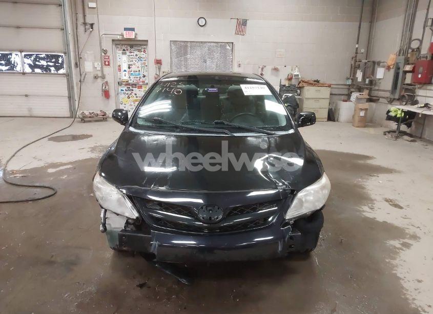 Photo 13 of 2011 Toyota Corolla S/LE (VIN 2T1BU4EE9BC671068)