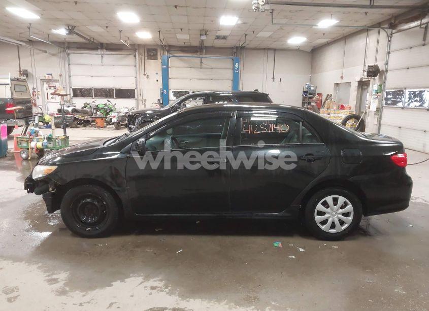 Photo 15 of 2011 Toyota Corolla S/LE (VIN 2T1BU4EE9BC671068)