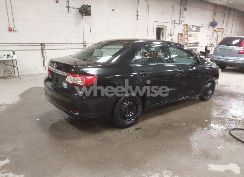 Photo 4 of 2011 Toyota Corolla S/LE (VIN 2T1BU4EE9BC671068)