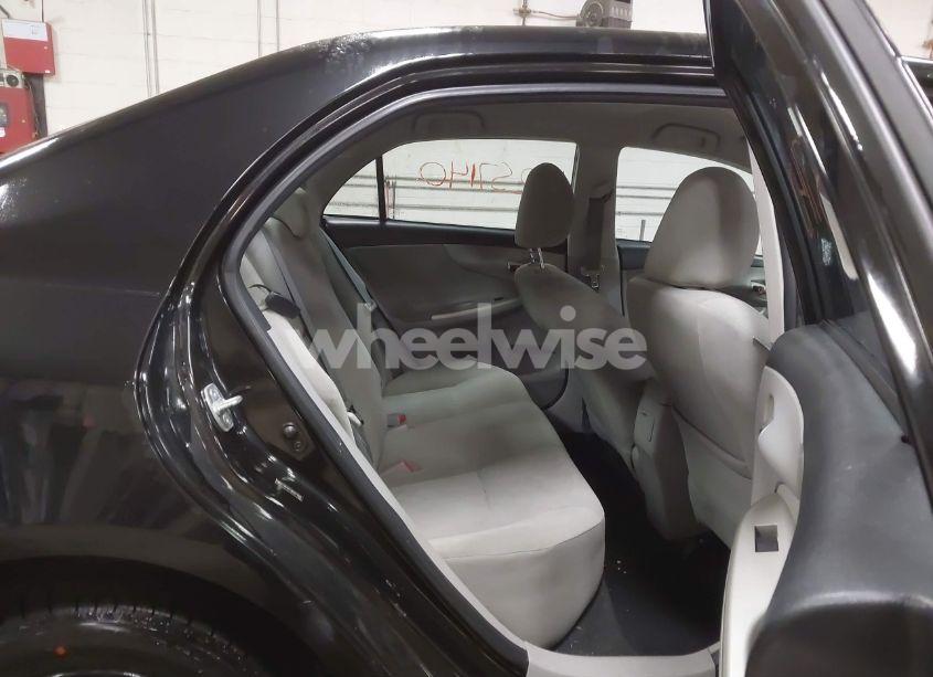 Photo 8 of 2011 Toyota Corolla S/LE (VIN 2T1BU4EE9BC671068)