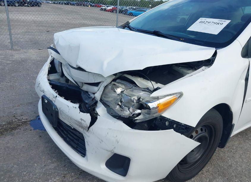 Photo 12 of 2011 Toyota Corolla LE (VIN 2T1BU4EE9BC680871)