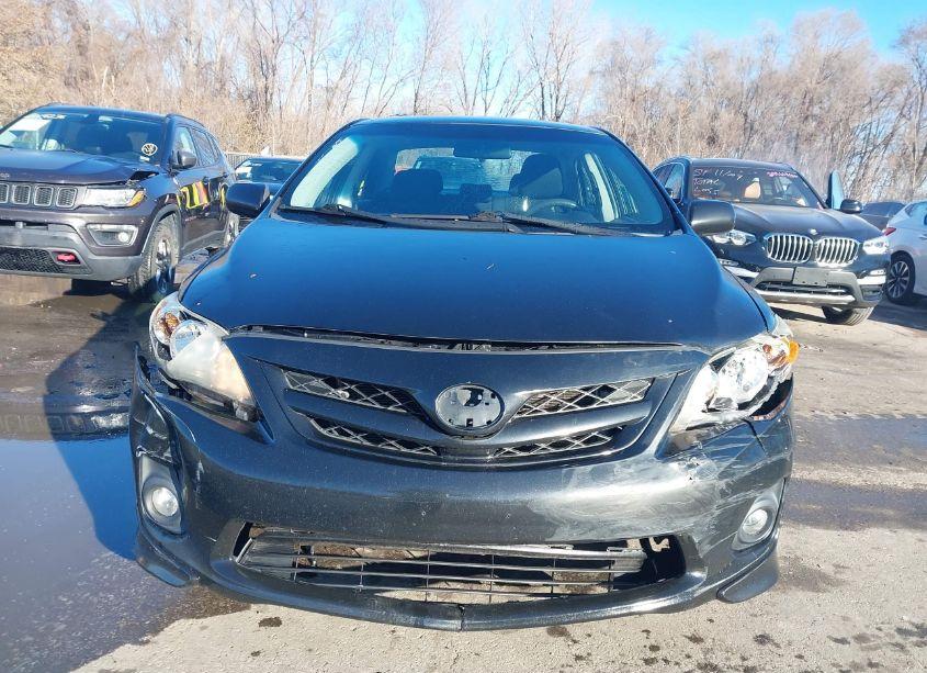 Photo 12 of 2011 Toyota Corolla S (VIN 2T1BU4EE9BC681079)