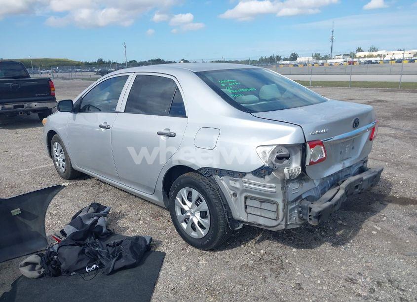 Photo 3 of 2011 Toyota Corolla N/A (VIN 2T1BU4EE9BC705283)