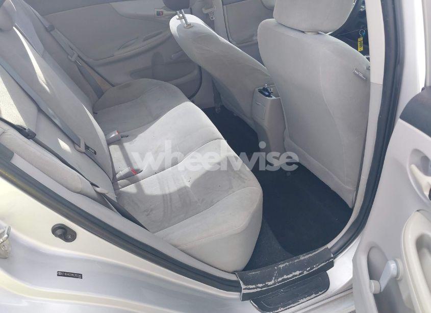 Photo 8 of 2011 Toyota Corolla N/A (VIN 2T1BU4EE9BC705283)