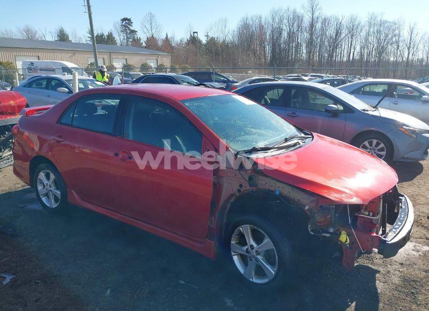 2011 Toyota Corolla S (VIN 2T1BU4EE9BC712590) main photo