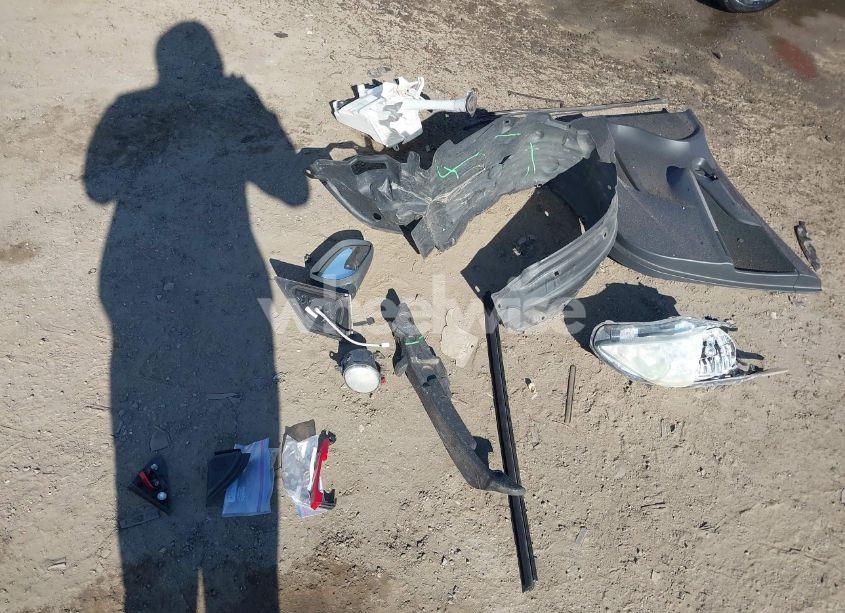 Photo 12 of 2011 Toyota Corolla S (VIN 2T1BU4EE9BC712590)