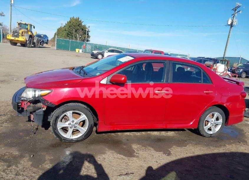 Photo 15 of 2011 Toyota Corolla S (VIN 2T1BU4EE9BC712590)