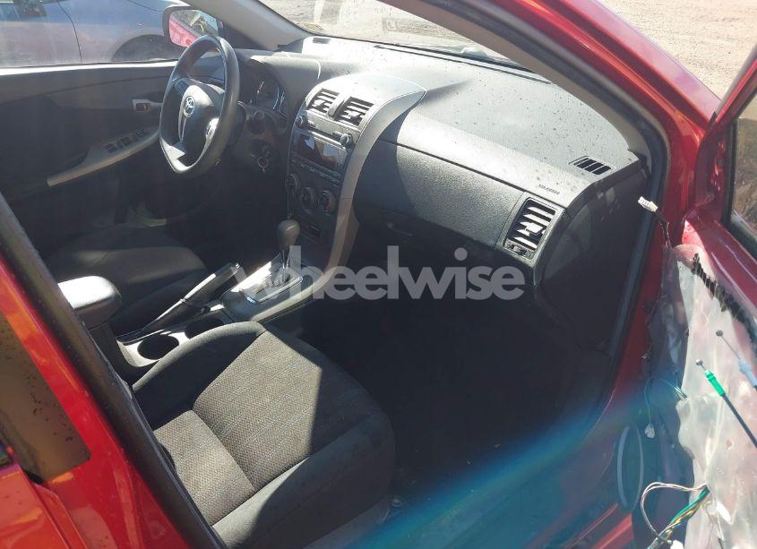 Photo 5 of 2011 Toyota Corolla S (VIN 2T1BU4EE9BC712590)