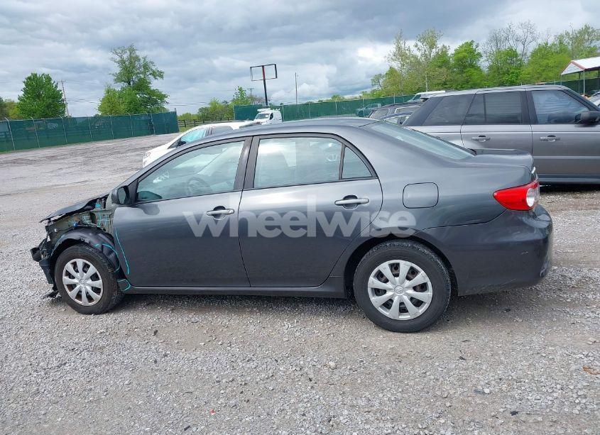 Photo 15 of 2011 Toyota Corolla LE (VIN 2T1BU4EE9BC723377)