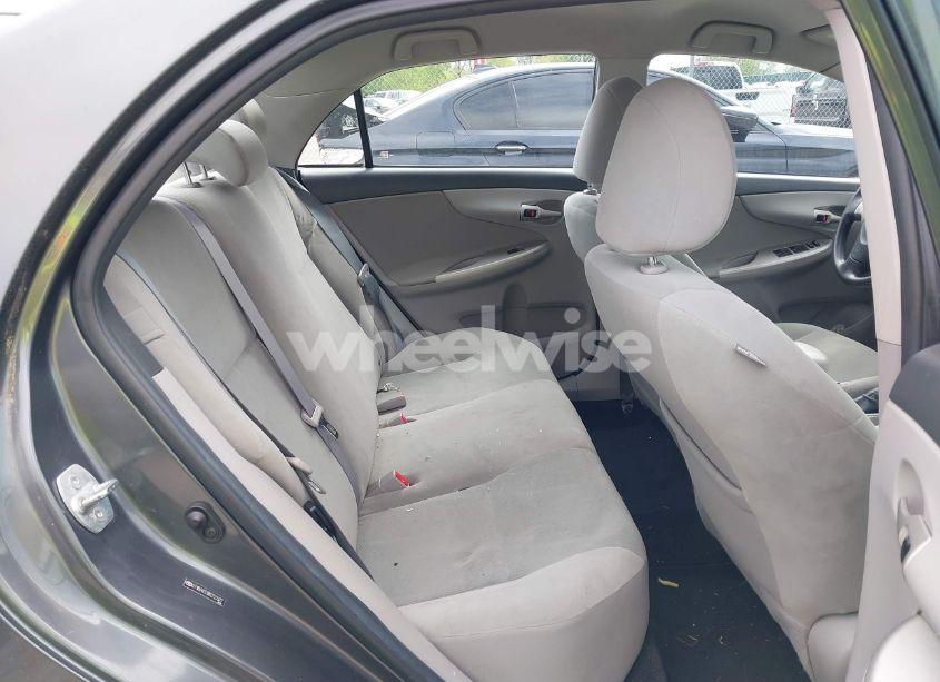 Photo 8 of 2011 Toyota Corolla LE (VIN 2T1BU4EE9BC723377)