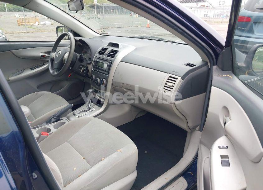 Photo 5 of 2012 Toyota Corolla LE (VIN 2T1BU4EE9CC763508)