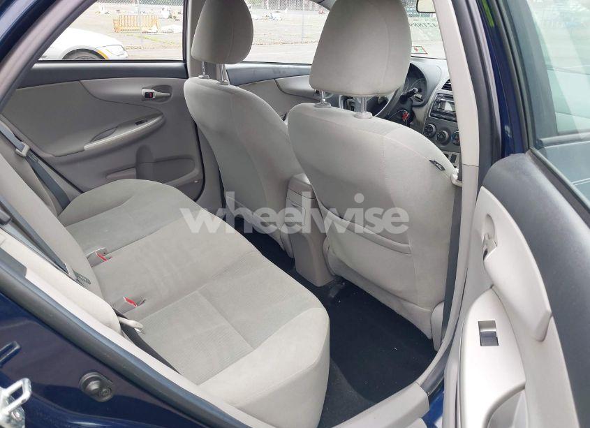 Photo 8 of 2012 Toyota Corolla LE (VIN 2T1BU4EE9CC763508)