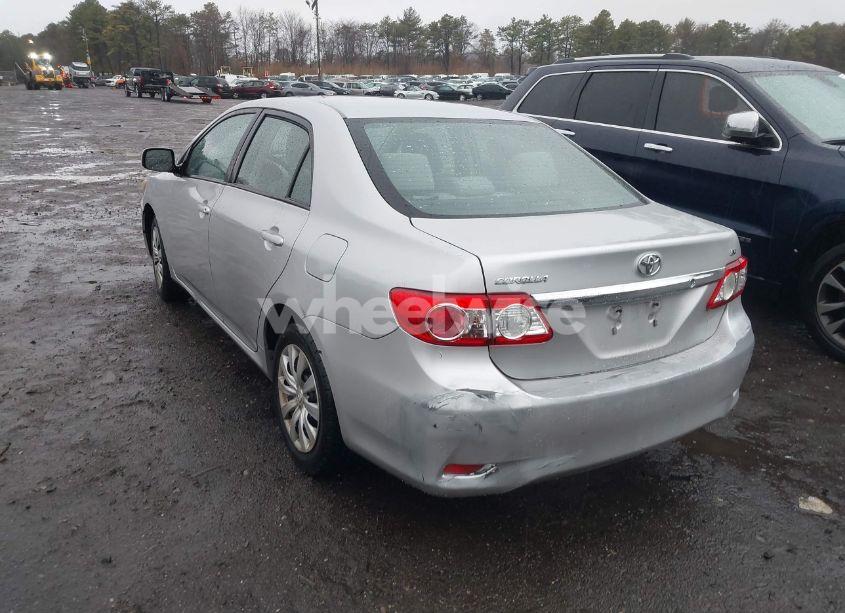 Photo 6 of 2012 Toyota Corolla LE (VIN 2T1BU4EE9CC768093)